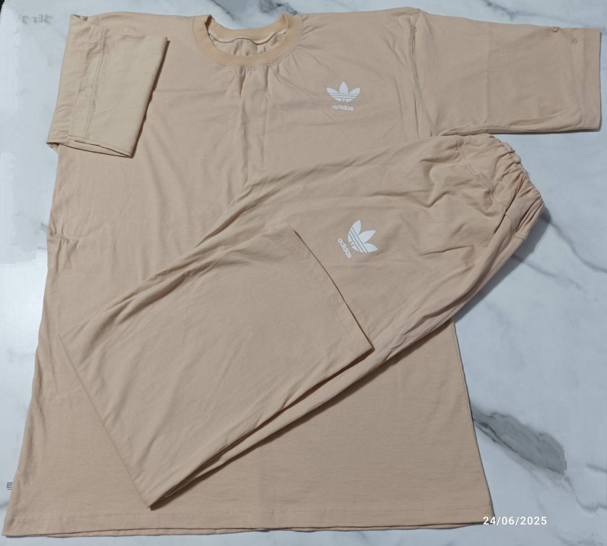 ست تیشرت شلوار زنانه طرح آدیداس