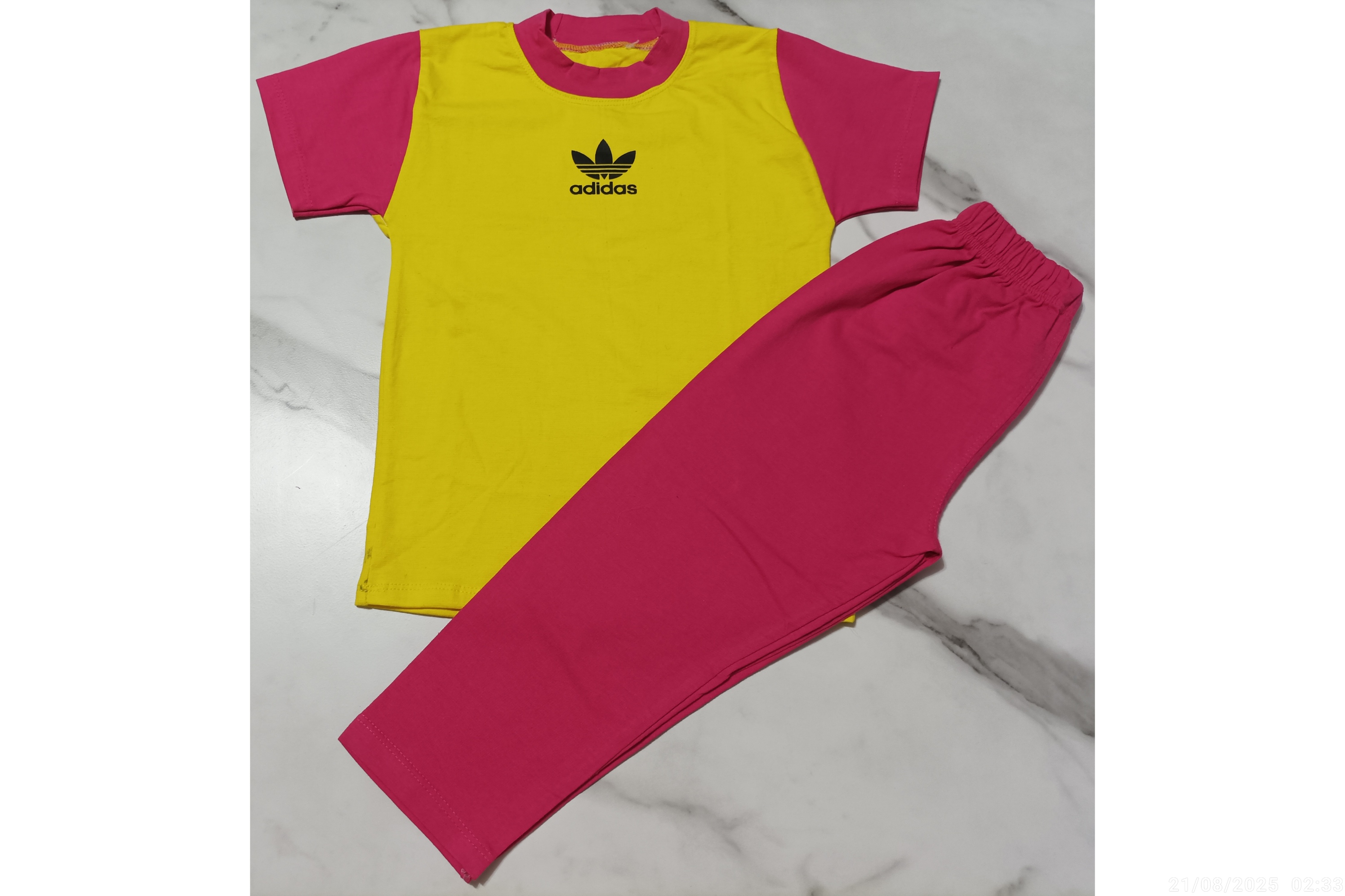 ست تیشرت شلوار دخترانه طرح آدیداس