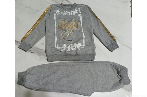 ست جذاب بلوز و شلوار دخترانه طرح قلب خرج کار پولک